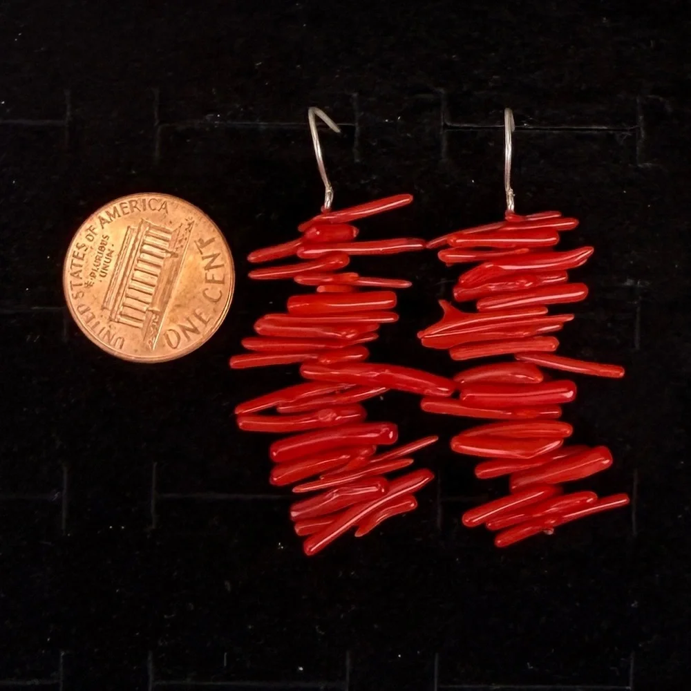 Vintage bohemian chic silvertone and red pierced earrings